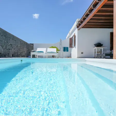 Yasmina Playa Blanca (Lanzarote)